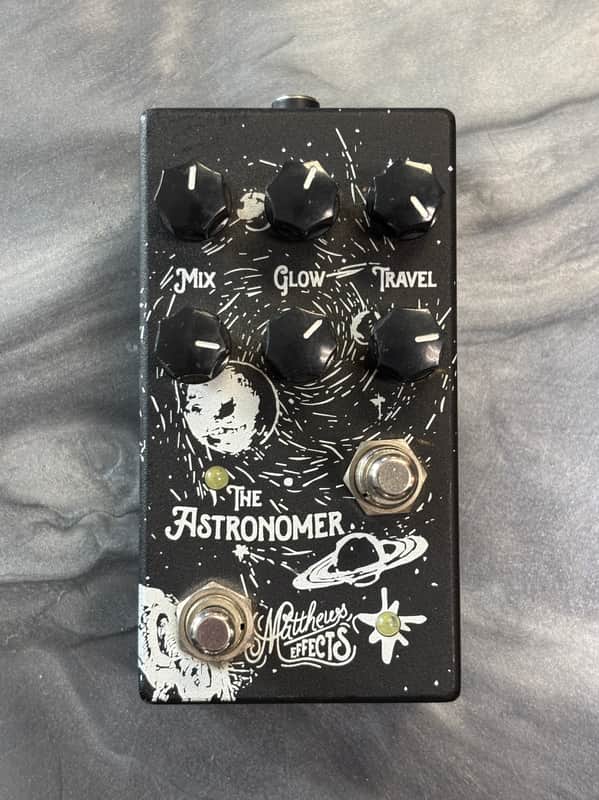 Matthews Effects The Astronomer Celestial Reverb 2010s - Graphic image 1