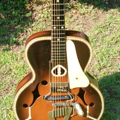 Ultra Rare 1950s Harmony No.1007 Archtop "Made in Occupied Japan" by Kasuga with Vintage Guyatone Pickup image 4