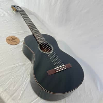 K Yairi KY CYTM BK (2024) 61563, Masterworks Classical Parlour, Dominic Miller's favourite guitar. Handmade in Japan. image 16