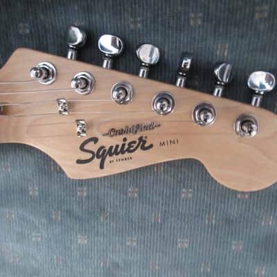 ~Cashified~ Fender Squier Stratocaster Mini, Optional Bridge Humbucker image 2