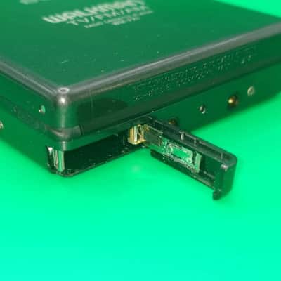Sony WM-FX2 Walkman Portable Cassette Player 1995 image 8