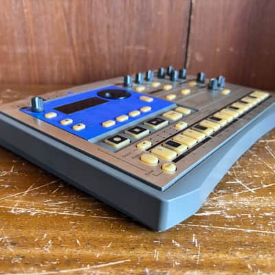 Korg ElecTribe A EA-1 EA1 Analog Modeling Synthesizer w/ power supply image 6