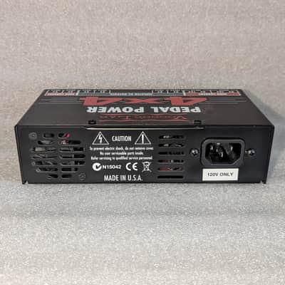 Voodoo Lab Pedal Power 4X4 Black image 4