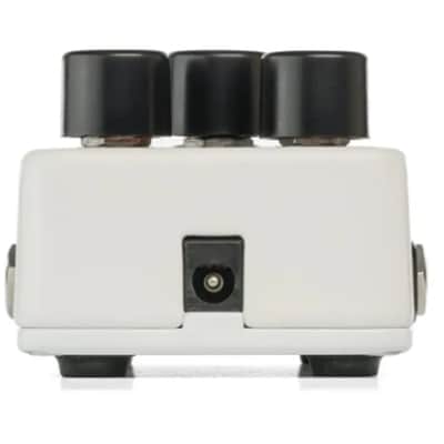 Electro Harmonix Flatiron Fuzz Pedal image 2