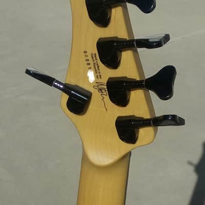 MTD Michael Tobias Grendel 5 V Bass; Bart Pre & Single Coils, 35" Scale, Czech,Clean! image 7