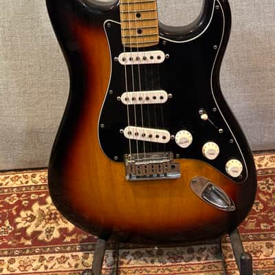 Fender Custom Shop Closet Classic Strat Pro 2013 - Sunburst image 2