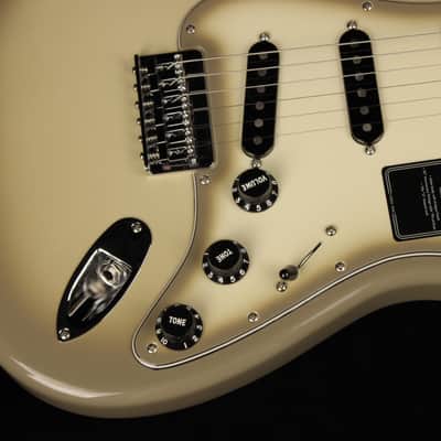 Fender 70th Anniversary Vintera II Stratocaster (#155) image 4
