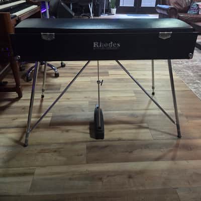 Rhodes Mark I Stage 73-Key Electric Piano 1978 - Near Mint image 5
