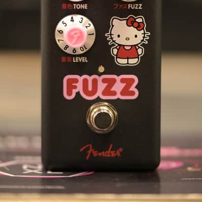 Fender® x Hello Kitty® Fuzz Pedal Black image 1
