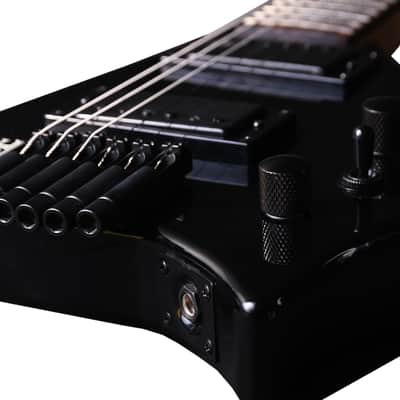 BootLegger Guitar Spade Gibson Scale 24.75 Headless Guitar With Case 2022 Black image 9