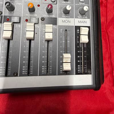 Mackie ProFX8 8-Channel Effects Mixer image 2