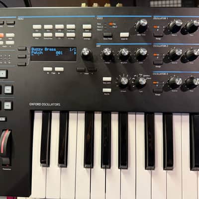 Novation Summit 61-Key 16-Voice Synthesizer 2019 - Present - Black image 6