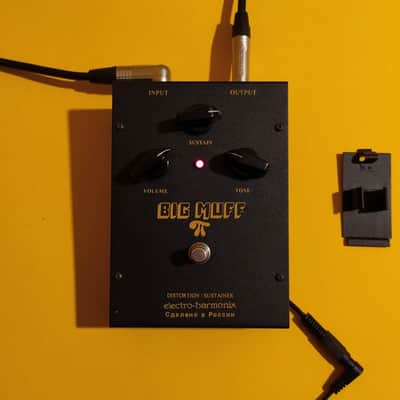 Electro-Harmonix Sovtek Black Russian Big Muff π V8 near mint w/wooden box, catalog, sticker & battery clip converter image 9
