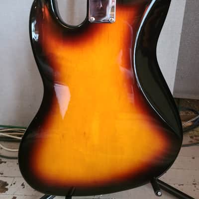 Fender Standard Jazz Bass with Rosewood Fretboard 2004 - Brown Sunburst image 10