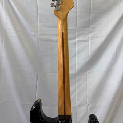Fender Standard Stratocaster - Black image 5