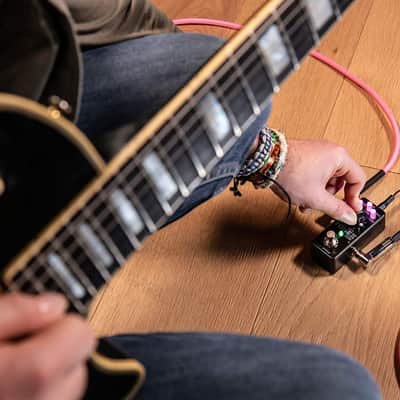 IK Multimedia ToneX One Micro AI Amp Modeling Guitar Pedal image 5