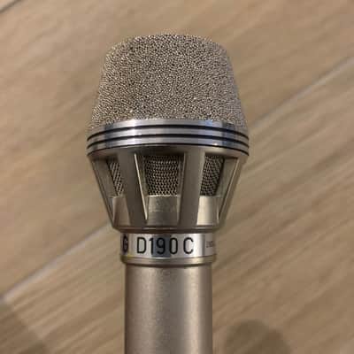 Vintage AKG D 190c with original case and accesories image 8