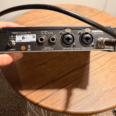 Shure P9T / PSM900 Wireless IEM System: K1 Band, 596-632MHz WITH (3) P9R Receivers 2010s image 5
