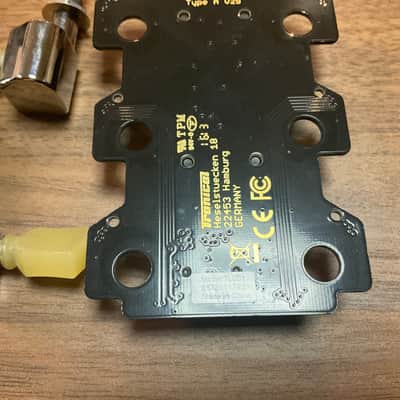 Tronical Gibson G Force image 11