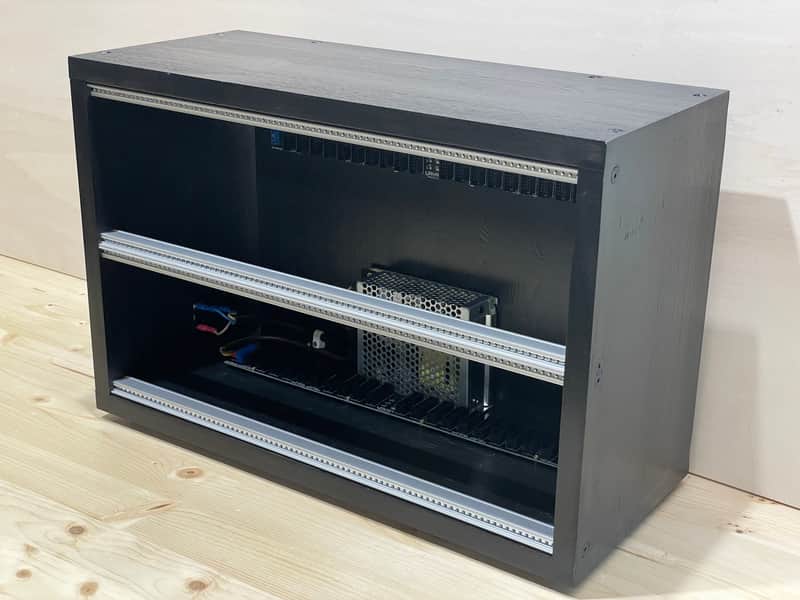 Uryan Modular 6U / 84 HP Minimal Series eurorack case image 1