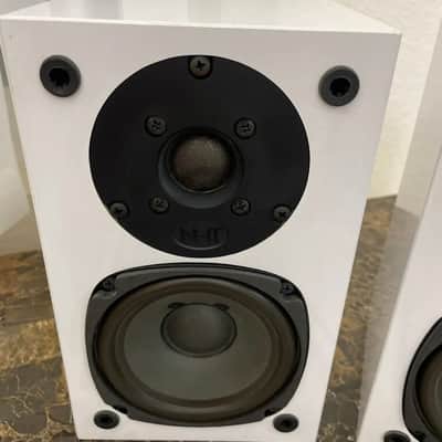 2 NHT Super Zero Bookshelf Speakers (Pair) Gloss White. Tested. Excellent Sound! 2 NHT Super Zero Bookshelf Speakers (Pair) Gloss White. Tested. Excellent Sound! image 6