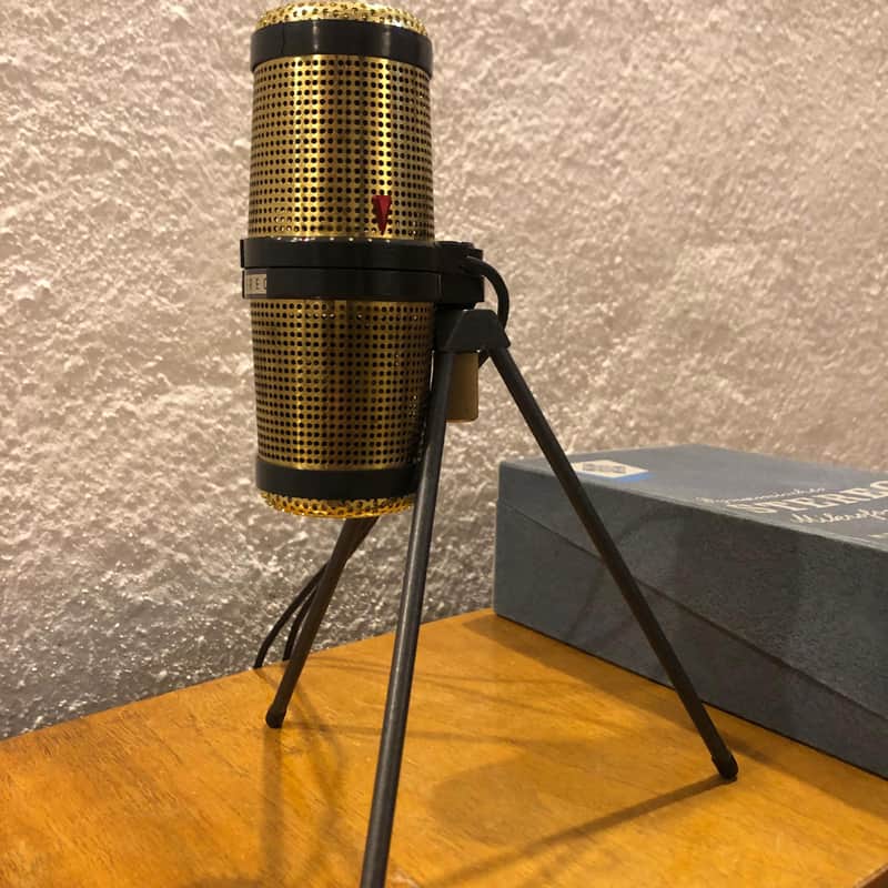 Telefunken D77