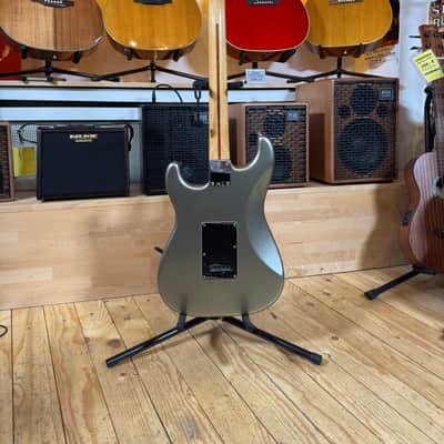 Fender Blacktop Stratocaster HSH 2013 - Titanium image 4