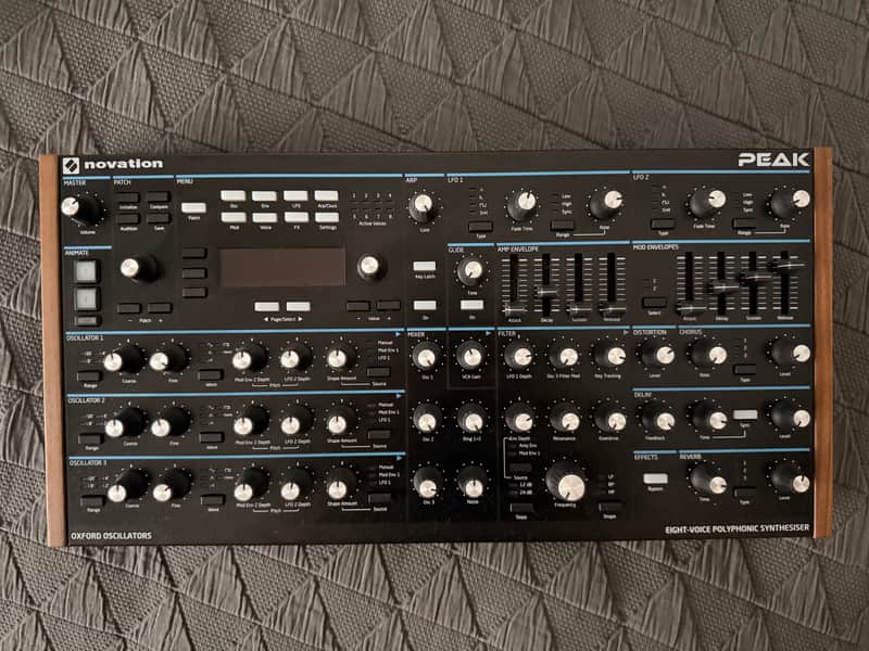 Novation Peak 8-Voice Desktop Synthesizer 2017 - Present - Black image 1
