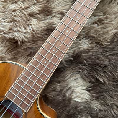 Kala KA-KCGE-C Hawaiian Koa Series Acoustic/Electric Concert Cutaway Ukulele with EQ - Gloss Natural image 4