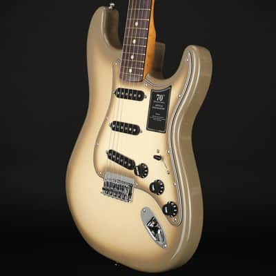 Fender 70th Anniversary Antigua Stratocaster, Rosewood Fingerboard in Antigua #SM240736 image 2