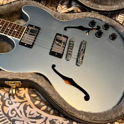 Gibson Midtown Standard 2015 - Pelham Blue Gloss with White Binding image 5