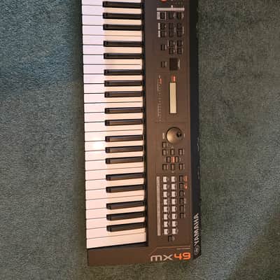 Yamaha MX49 Synthesizer 2016 - Present - Black