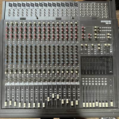 Mackie 16.8 16-Channel 8-Bus Mixing Console | Reverb