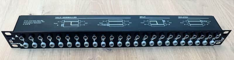 Neutrik Patchbay NYS-SPP-L - black imagen 1