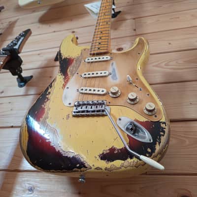 Buttarini Guitars S-50s Heavy Relic - Vintage White over 3T Sunburst image 6