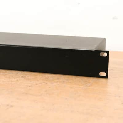 Whirlwind SPC83 8-Channel Mic Splitter w/ 1 Direct & 2 Isolated Outputs CG0122B image 2