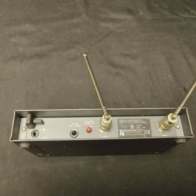 Sennheiser EW100 Diversity Receiver serial U122725 image 6