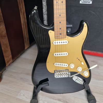 FENDER Stratocaster Limited Edition Player Strat FSR Custom Shop Fat 50's Roasted Maple Neck NEW image 1