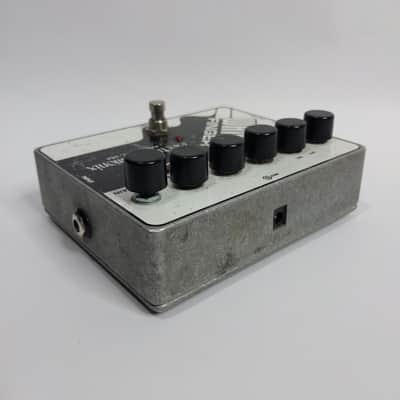 Electro-Harmonix White Finger Analog Optical Compressor with 40V Power Supply image 7
