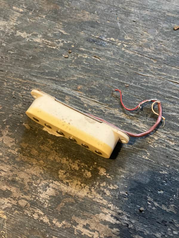 Unknown Strat pickup 80's 90's - Cream image 1