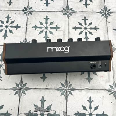 Moog Mother-32 Tabletop / Eurorack Semi-Modular Synthesizer image 4