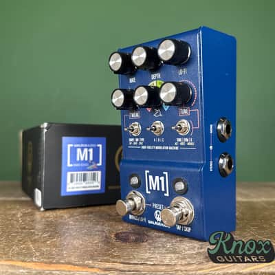 Walrus Audio Mako M1 High-Fidelity Modulation Machine 2022 - 2024 - Blue image 1