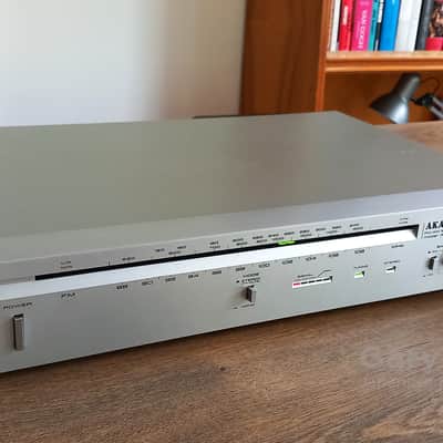 Akai AT-K11L Stereo FM/AM Tuner AT K11L Made in Japan Vintage 1981 image 9