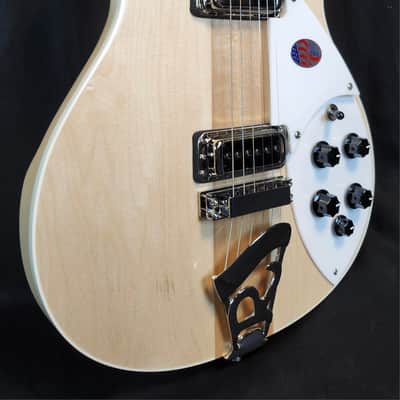 Rickenbacker 620 Maple Glo, Stereo, NEW Gotoh Tuners, Rosewood FB, HSC image 6