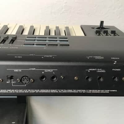 Roland JV-90 Expandable Synthesizer 76-Key Keyboard image 11