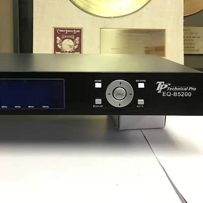 Technical Pro EQ-B5200 Bright LED-Lit Digital Equalizer for Perfect Tuning (MINT) image 5