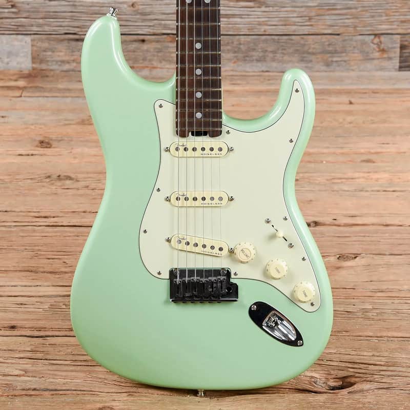 Fender Limited American Elite Stratocaster with Rosewood Fretboard Surf Pearl with Matching Headstock image 2