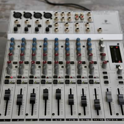 Behringer Eurorack MX1604A 16-Channel Mic / Line Mixer | Reverb UK