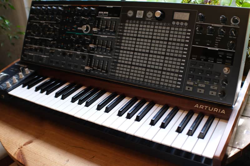Arturia MatrixBrute image 1