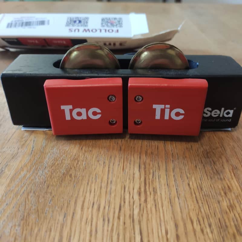 Sela Tac tic 2010's - Red Black paint image 1